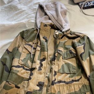 Forever 21 camo jacket with hood. Size S.
